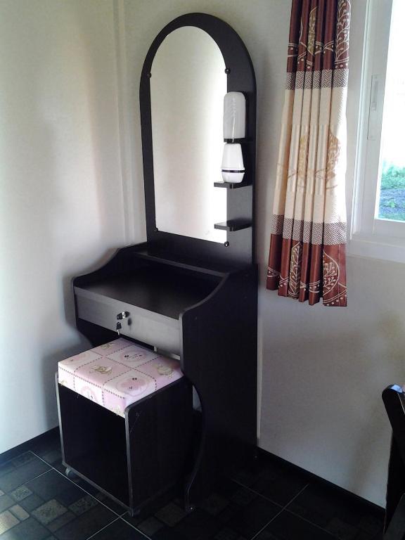 Moon River Resort Ubon Ratchathani Room photo